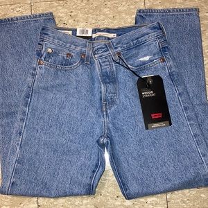 Levi’s Wedgie Straight high rise jeans